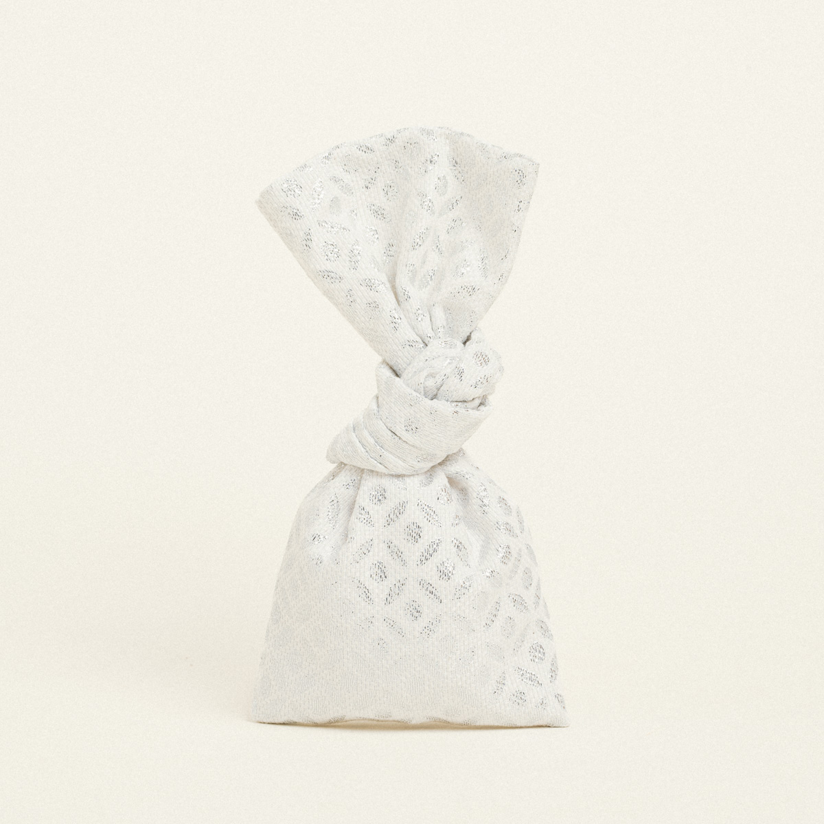 1457b7e7-edb6-4ccb-a3d7-069e80af7dd8