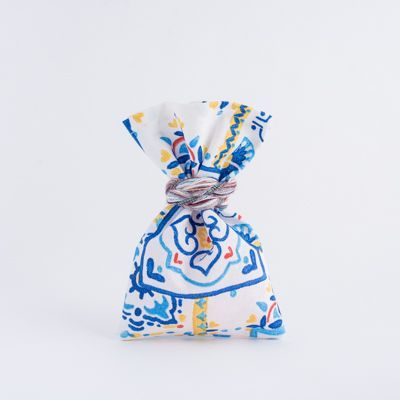 5a3779d0-6ac4-4871-acce-12e237e704e2-3