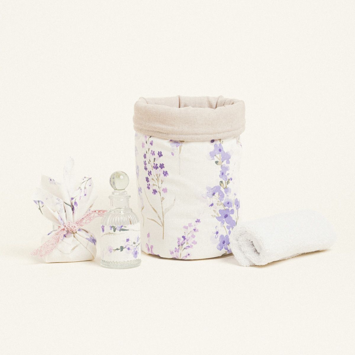 b4daac70-bf0a-413d-ba73-5118ead72dee