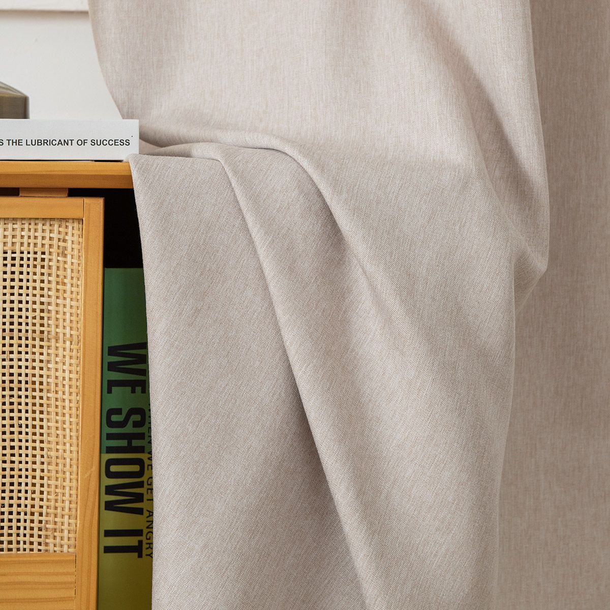 8445_beige_9